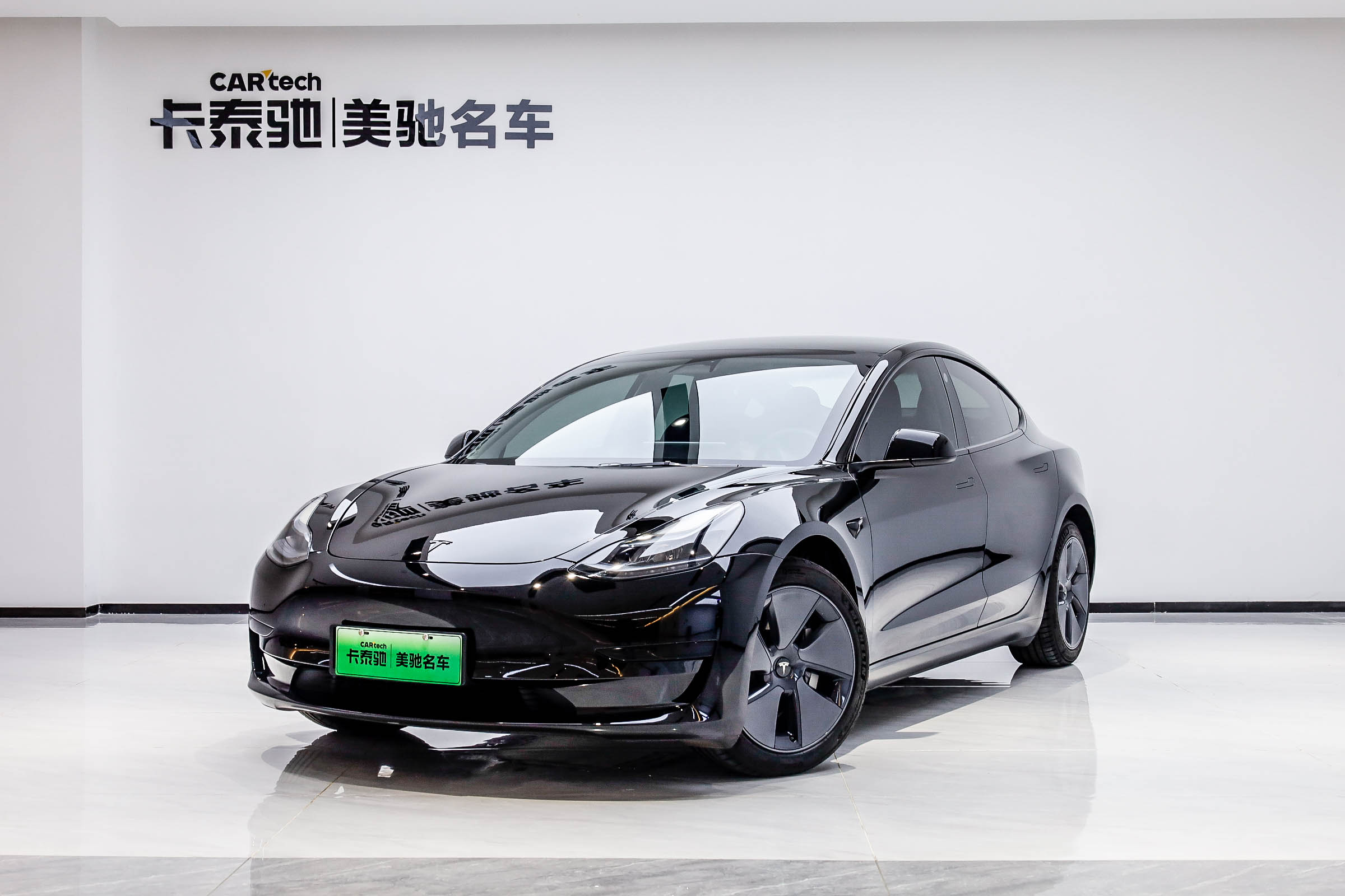 特斯拉Model 32022款 后轮驱动版