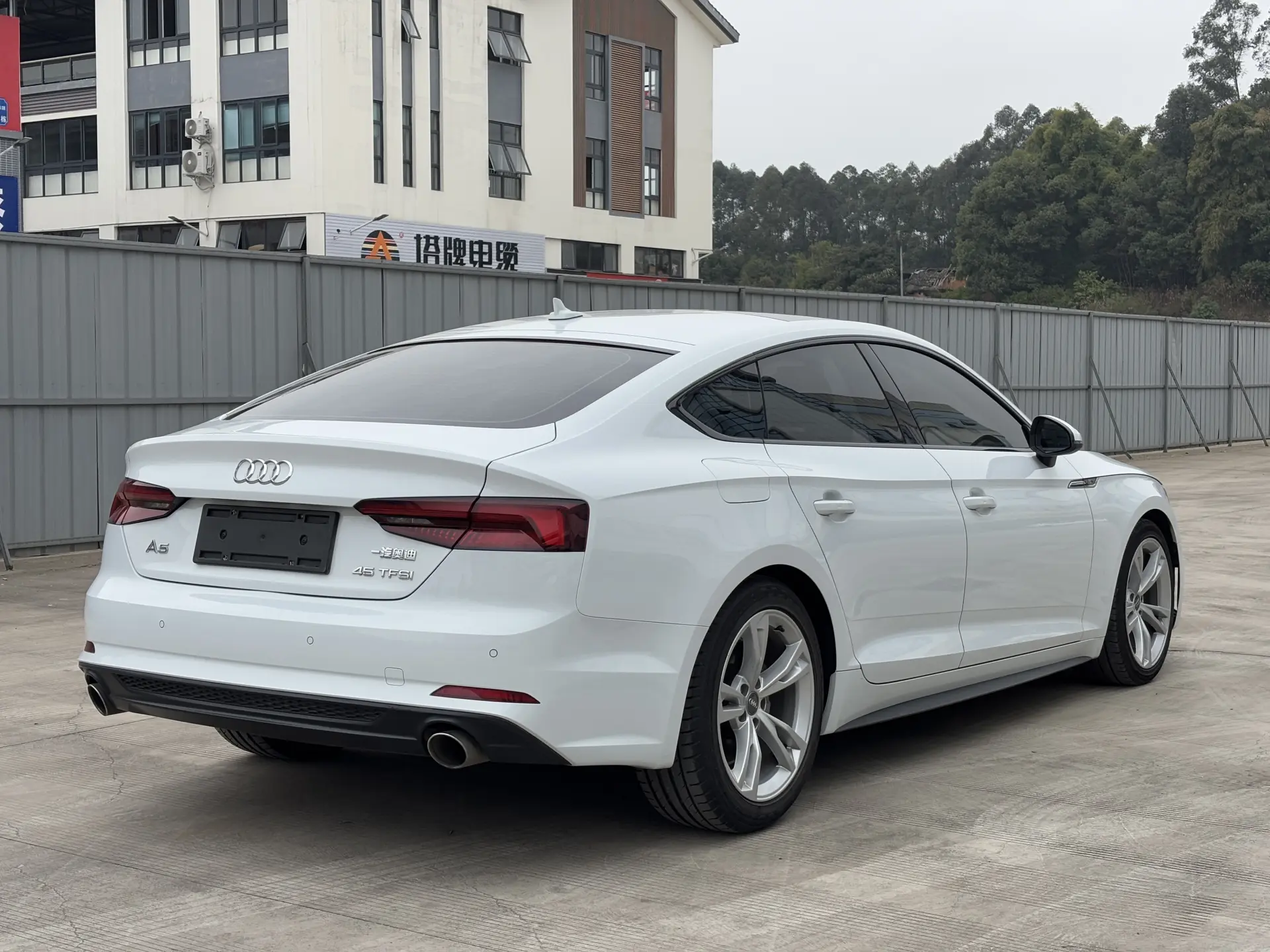 Audi A5, 2020 все фото